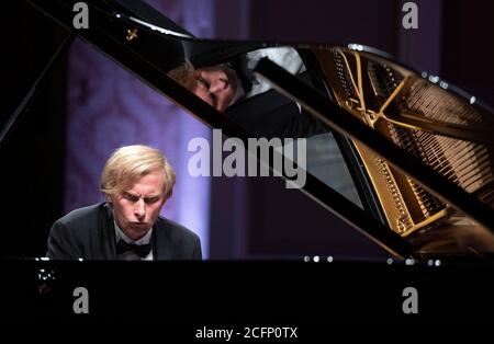 Prag, Tschechische Republik. September 2020. Der tschechische Pianist Ivo Kahanek tritt am 6. September 2020 im Rahmen des Internationalen Musikfestivals Dvorak Prag in Prag auf. Kredit: Katerina Sulova/CTK Foto/Alamy Live Nachrichten Stockfoto