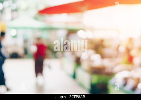 Abstraktes, verschwommenes Bild eines Einkaufszentrums Stockfoto