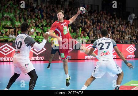 Norwegens Harald Reinkind (27) in Aktion gesehen in der Männer Handball-Spiel zwischen Norwegen und Frankreich bei der Golden League Turnier in Oslo (Gonzales Photo/Jan-Erik Eriksen). Oslo, 08. November 2015. Stockfoto