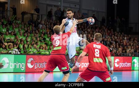 Norwegen schlägt Frankreich 32-29 (17-15) im vier-Nationen-Turnier Golden League 2015 in der Nadderud Arena in Oslo (Gonzales Photo/Jan Erik-Eriksen). Oslo, 08. November 2015. Stockfoto