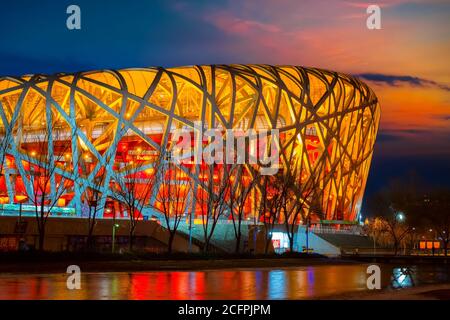 Peking, China - Jan 11 2020: Das Nationalstadion (AKA Bird's Nest) für die Olympischen Sommerspiele 2008 und Paralympics gebaut und wird wieder in der 2022 wi verwendet werden Stockfoto