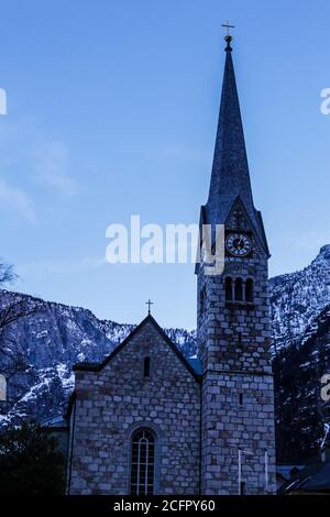 Ansicht der Evangelischen Kirche in Hallstatt, Österreich Stockfoto