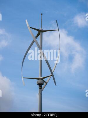 Vertikale Achse Windkraftanlage (VAWT) im Bild in den Scottish Borders. Stockfoto