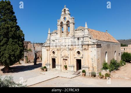 Arkadi, Griechenland - 19. August 2020 - die historische Klosterkirche im berühmten Arkadi Kloster auf Kreta, Griechenland Stockfoto