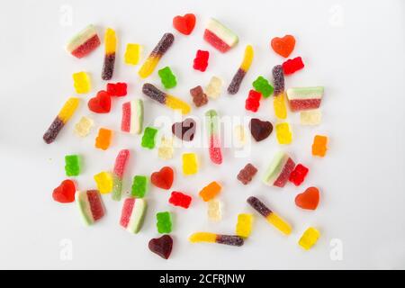 Gemischte Gelee Marmelade, High-Angle-Ansicht des Geschmacks süßen Snack, bunte Süßigkeiten Stockfoto