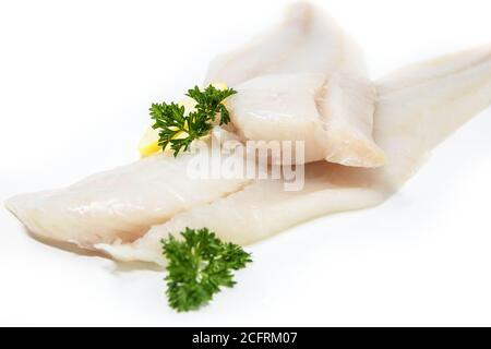 Ohne Knochen rohes Fischfilet isoliert auf weißem Hintergrund Stockfoto