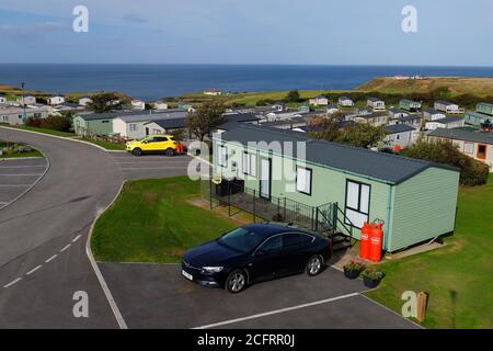 Statische Wohnwagen im Feriendorf Haven in Thornwick Bay in Flamborough, East Yorkshire, Großbritannien Stockfoto