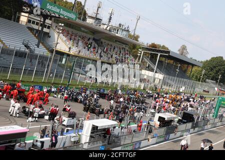 Startaufstellung vor leeren Tribünen, Gradins, während des Formel 1 Gran Premio Heineken D'italia 2020, 2020 Grand Prix von Italien, ab September Stockfoto