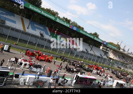 Startaufstellung vor leeren Tribünen, Gradins, während des Formel 1 Gran Premio Heineken D'italia 2020, 2020 Grand Prix von Italien, ab September Stockfoto