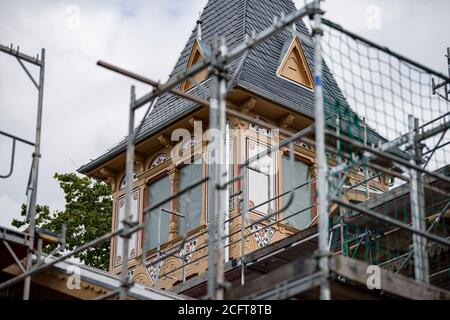 Berlin, Deutschland. September 2020. Das Eierhaus im Spreepark in Plänterwald wird renoviert. Das Land Berlin hat 2014 den Pachtpachtplatz für den Spreepark zurückgekauft und will dort den verwaisten Spreepark wieder beleben.Quelle: Fabian Sommer/dpa/Alamy Live News Stockfoto