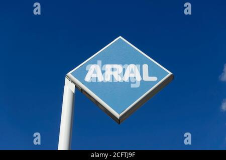 Zeichen von Aral, Berlin, Deutschland Stockfoto