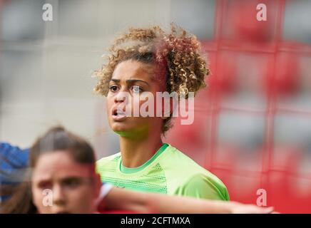 Fußball München - Sand, München 6. September 2020. Jacontha WEIMAR, SC Sand 1 FC BAYERN MÜNCHEN - SC SAND 6-0 - die DFL-VORSCHRIFTEN VERBIETEN DIE VERWENDUNG VON FOTOGRAFIEN als BILDSEQUENZEN und/oder QUASI-VIDEO - 1. Frauen Deutsche Fußballliga, München, 6. September 2020. Saison 2019/2020, Spieltag 1, FCB, München, FC Bayern Campus © Peter Schatz / Alamy Live News Stockfoto