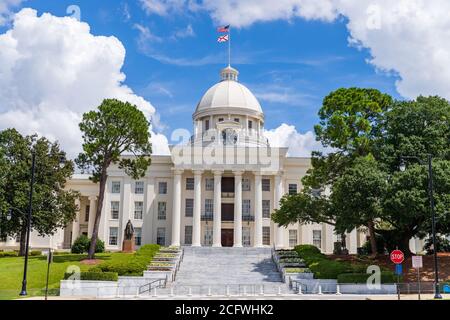 Montgomery, AL / USA - 27. August 2020: Alabama State Capitol Gebäude in Montgomery Alabama Stockfoto