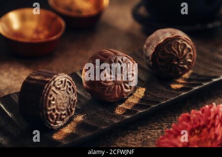 Schneehaut oder Kristallhaut Mooncake. Die neue Variante des Mooncake für Mid-Autumn Festival. Stockfoto