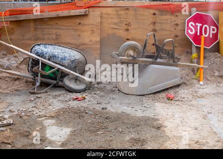 Baustelle schließen für den Tag keine Arbeiter Werkzeug Hinlegen Stockfoto