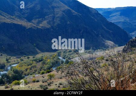 Georgien Republik - Blick von Vardzia Stockfoto