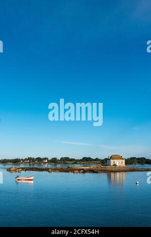Das schöne Dorf Saint Cado, Bretagne, Frankreich Stockfoto