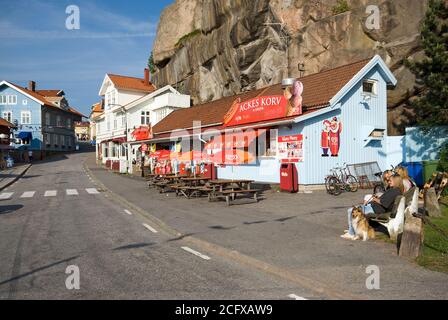 Kiosk und Fast Food in Fjallbacka, Västra Götaland County, Schweden Stockfoto