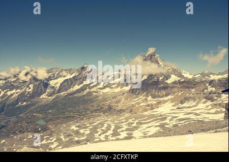 Spektakuläre Sicht auf das Matterhorn von der italienischen Seite. Stockfoto