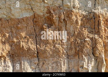 Boden Schnitt Textur mit Sand und Ton Stockfoto