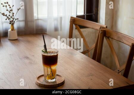 Signature Drink von Eistee pfirsich Kaffee schwarz, Foto Stockfoto