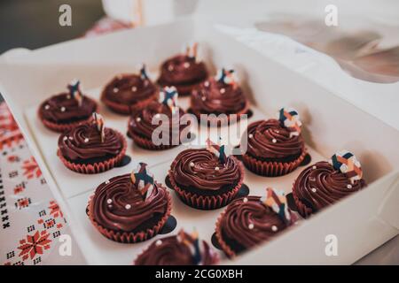 Süßes Gebäck, Desserts. Catering Für Abendessen. Konzept Hochzeit Geburtstag Stockfoto