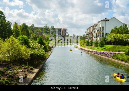 Lake Woodlands Waterway in The Woodlands, Texas, USA. August 2020 Stockfoto