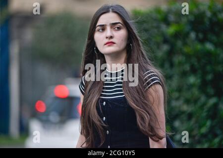 Georgische Frau in Shota Rustaveli Avenue, Tiflis, Georgien Stockfoto