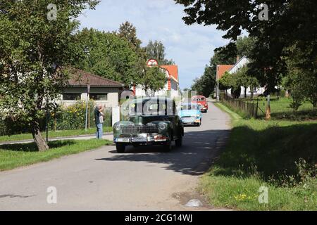 Der 11. Südböhmen-Klassiker, Rennen der alten Autos (Veteranen, historische, Oldtimer) beginnt in Ceske Budejovice, Tschechische Republik, 4. September 2020. Gra Stockfoto