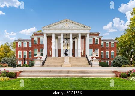 Die Grawemeyer Hall an der University of Louisville wurde 1926 erbaut und beherbergt den Präsidenten und andere Fakultäten der Universität. Stockfoto