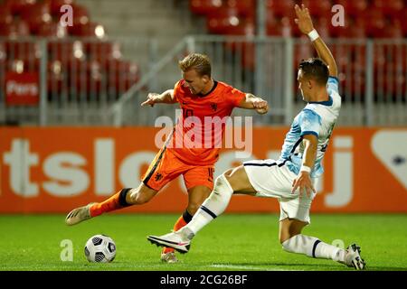 ALMERE, NIEDERLANDE - 8. SEPTEMBER: Dani de Wit aus den Niederlanden, Leo Skiri Ostigard aus Norwegen während des UEFA Euro Under 21 Qualifingmatches zwischen den Niederlanden und Norwegen am 8. September 2020 in Almere, Niederlande. *** Ortsüberschrift *** Dani de Wit, Leo Skiri Ostigard Stockfoto