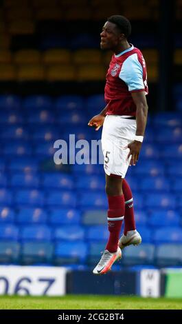 SOUTHEND, ENGLAND - SEPTEMBER 06: Ademipo Odubeke von West Ham United U21 feiert sein Ziel während der EFL Trophy Southern Group Abetween Southend United Stockfoto