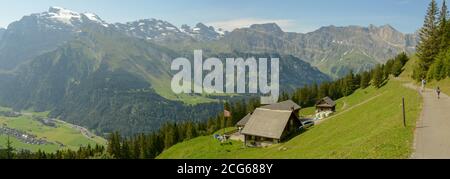 Engelberg, Schweiz - 11. August 2020: Berglandschaft bei Brunni über Engelberg in den Schweizer alpen Stockfoto