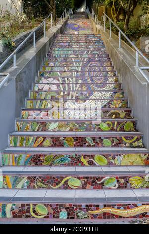 San Francisco, Kalifornien - 7. September 2020: Hidden Garden Steps Lower Section Stockfoto