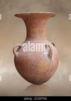 Hethitische Keramikvase aus der hethitischen Hauptstadt Hattusa, Hethit Middle Kingdom 1650-1450 v. Chr., Archäologisches Museum Bogazkale, Türkei. Stockfoto