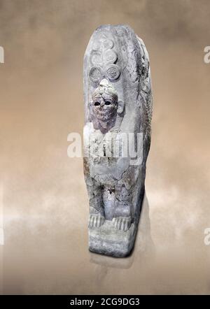 Hethiter-Sphinx-Skulptur eines der 4 Sphinx aus dem Sphinx-Tor von Hattusa, Neuhethitisches Königreich, 13. Jh. v. Chr. , Archäologisches Museum Bogazkale Stockfoto