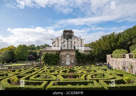 Glasgow, Schottland, Großbritannien. September 2020. UK Wetter: Das Labyrinth an der Seite des Pollok House im Pollok Country Park. Kredit: Skully/Alamy Live Nachrichten Stockfoto