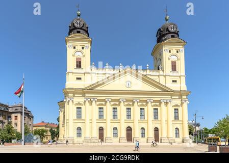 Die reformierte große Kirche von Debrecen in einem heißen Sommer Tag Stockfoto