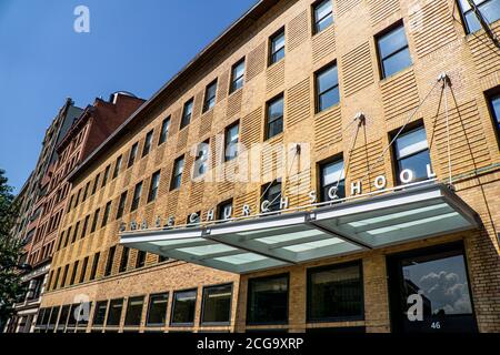 Grace Church High School, Außenfassade, 46 Cooper Square, New York City, New York, USA Stockfoto