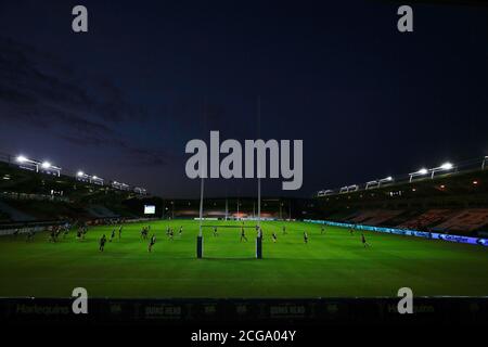 Twickenham Stoop, London, Großbritannien. September 2020. Gallagher Premiership Rugby, London Irisch gegen Harlequins; Allgemeine Ansicht des Inneren eines leeren das Stoop-Stadion von einer Remote-Kamera erfasst Credit: Action Plus Sports/Alamy Live News Stockfoto