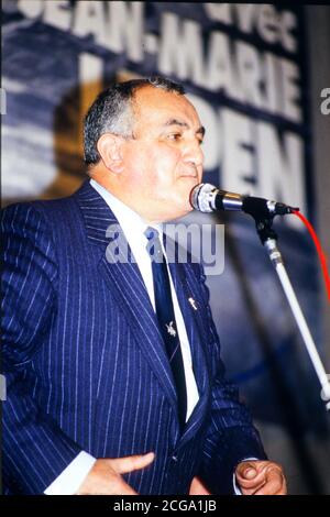 Roger Holleindre spricht in Lyon, 1988, Frankreich Stockfoto