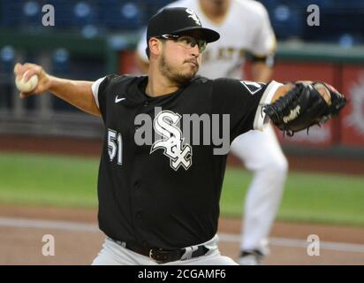 Pittsburgh, Usa. September 2020. Chicago White Sox Start Pitcher Dane Dunning (51) wirft gegen die Pittsburgh Pirates im PNC Park am Mittwoch, 9. September 2020 in Pittsburgh. Foto von Archie Carpenter/UPI Kredit: UPI/Alamy Live News Stockfoto