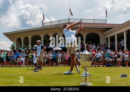 17. August 2019, Dorf Pinehurst, North Carolina, USA: USGA Pressemitteilung: LIBERTY CORNER, N.J. (Sept 9, 2020) Ã in dem Bemühen, seine Wirkung im Golf zu erweitern und seine Mission zu erweitern, das Spiel zu gewinnen und voranzubringen, wird die USGA "Golf House Pinehurst" in North Carolina einrichten, um bis 2023 eine neue Testanlage für Ausrüstung, Innovation Hub, Museum/Besucherzentrum und Büros zu umfassen, Und Gastgeber fünf U.S. Open Championships im Golf-reichen Staat bis 2047.die Ankündigung fügt vier U.S. Open Championships auf dem berühmten Pinehurst Nr. 2 Platz Ã in 2029, 2035, 2041 und 2047 Ã bestritten werden Stockfoto