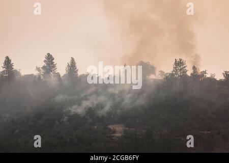 Waldbrände in der Nähe des Highway 62 in Eagle Point Oregon, 9. September 2020 Stockfoto