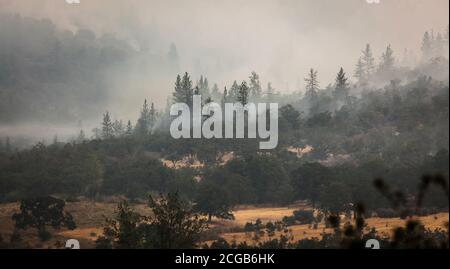 Waldbrände in der Nähe des Highway 62 in Eagle Point Oregon, 9. September 2020 Stockfoto