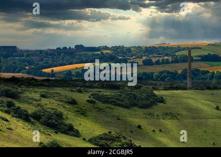 Blick auf die Zementwerke auf den Southdowns in sussex Stockfoto