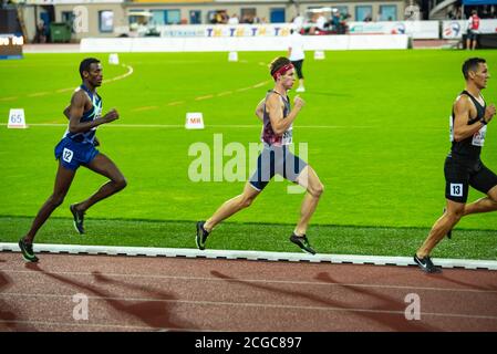 OSTRAVA, TSCHECHISCHE REPUBLIK, SEPTEMBER. 8. 2020: Selemon Barega äthiopische Langstreckenläufer in 5000 Meter professionelle Leichtathletik-Rennen, Vorbereitung für Stockfoto