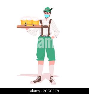 Mann in medizinische Maske hält Bierkrüge Oktoberfest Party Feier Coronavirus Quarantäne Konzept Kerl in deutscher traditioneller Kleidung voller Länge vektorgrafik Stock Vektor
