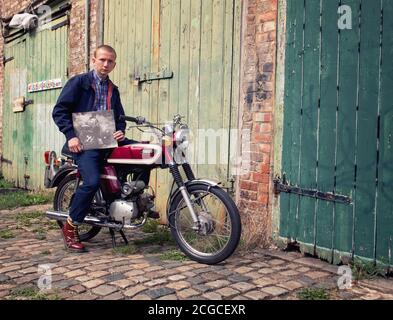 70er Jahre Jugendkultur - Bolt Motorräder - Stoke Newington - London – Großbritannien Stockfoto