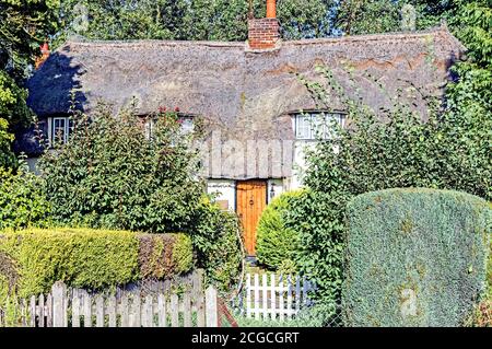 Eingang einer Hütte in Finchingfield, Essex Stockfoto